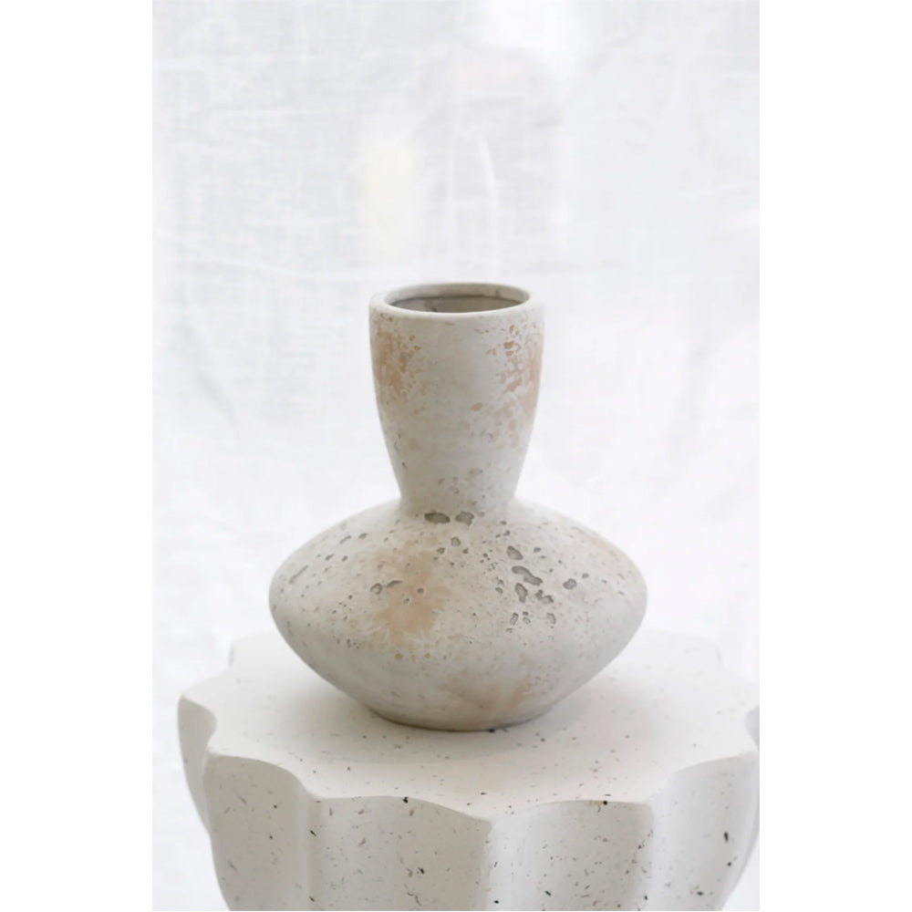 Cup Rim Bottle B