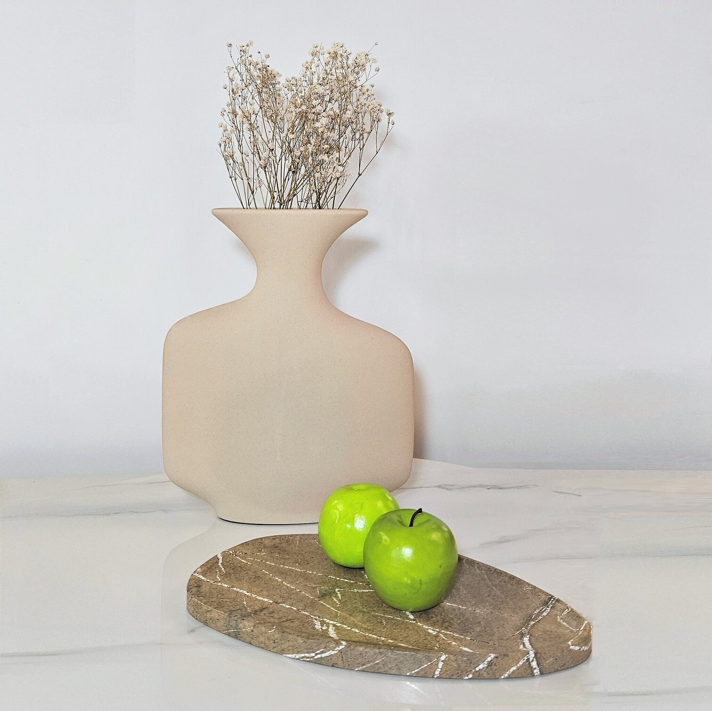 Luz Flat Vase