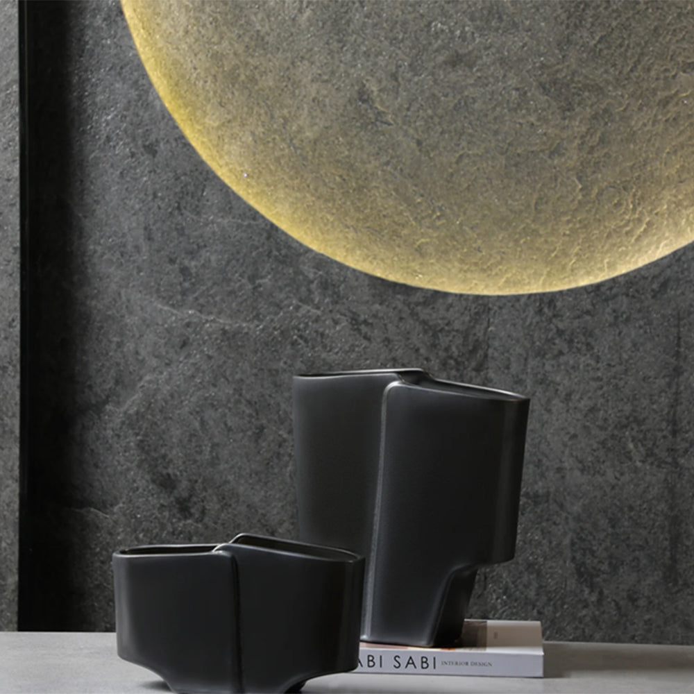 Double-Flap Vase