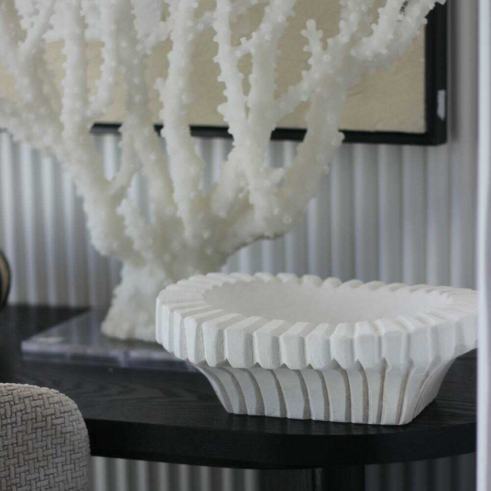 Vertical Groove Plate White